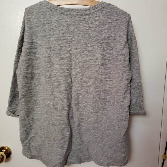 cozy grey sweatshirt - Picture 5 of 7